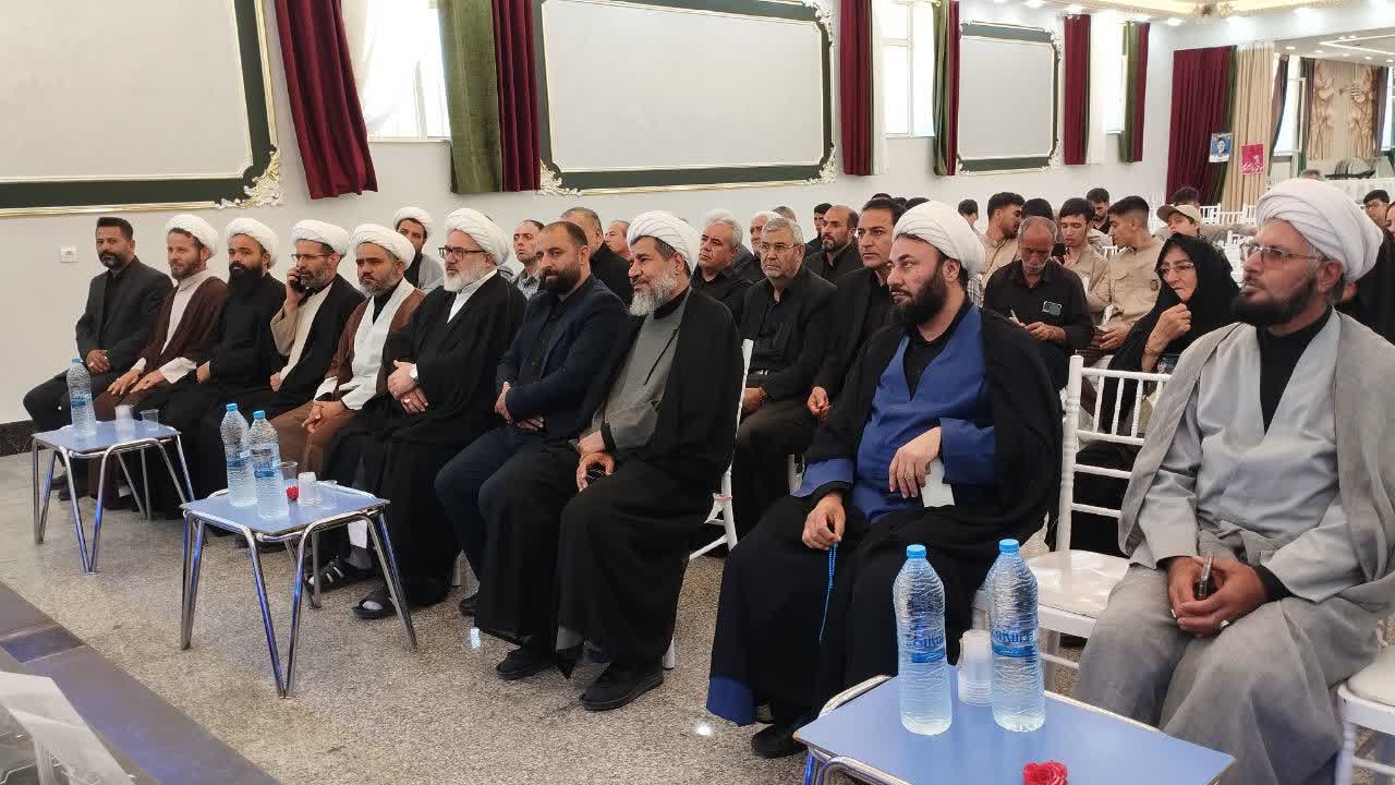 طنین یاد شهدا در افتتاحیه «مسجد، کانون نشاط»؛ مساجد آذربایجان‌غربی میزبان نسل جوان می‌شوند
