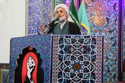 ملت ایران میدان را ترک نخواهند کرد