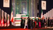 روایت تصویری شبستان از به‌پاخاستن جهان برای آقای شهید ایران