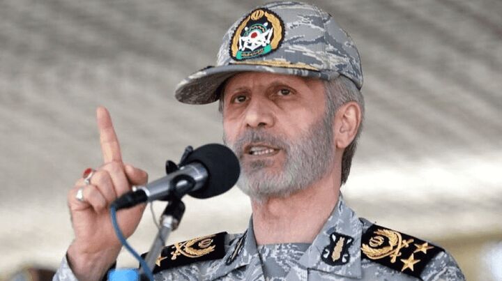 سرلشکر حاتمی: تقاص خون شهدا را خواهیم گرفت