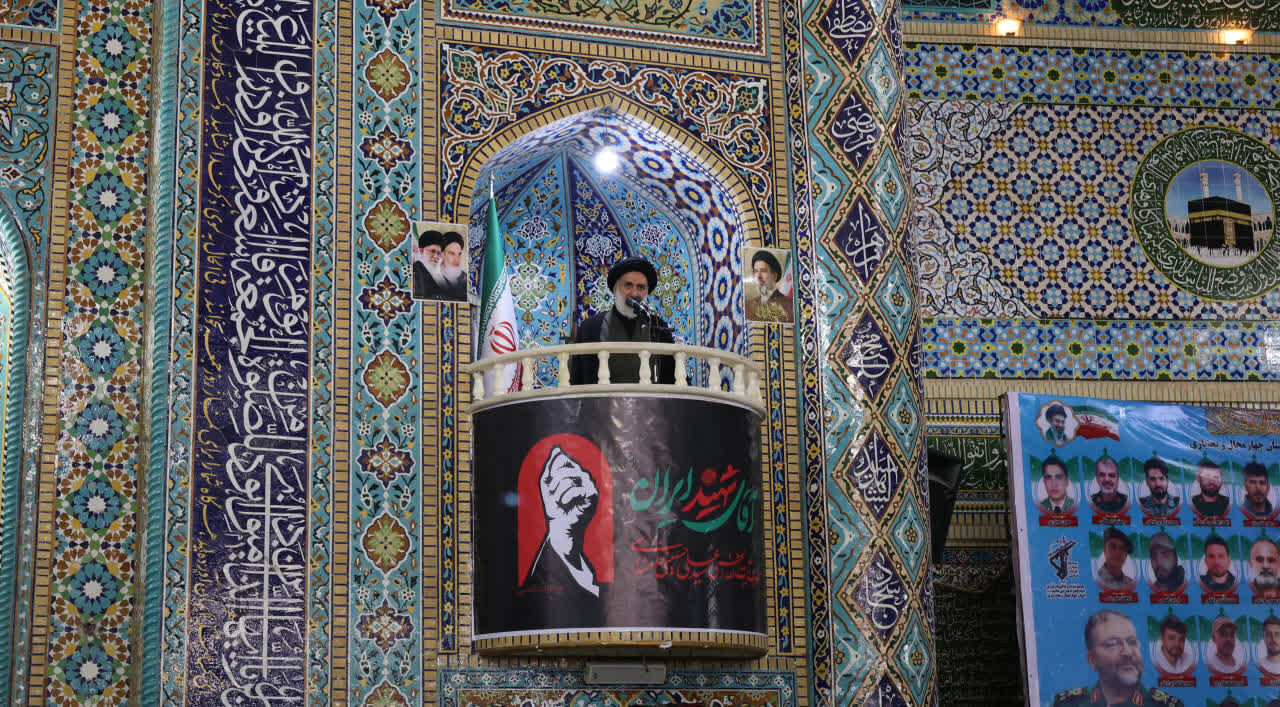 خدمت به مردم و اجرای عدالت، بارزترین نشانه پیروی از سیره اهل‌بیت (ع) است