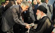 شعر، سرمایه فرهنگی ملت‌هاست/ تبیین جایگاه شعر در اندیشه رهبر شهید