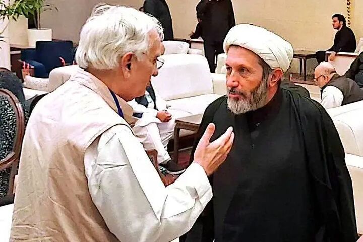 بُهت و بُغض در تشییع امام شهید ممزوج یکدیگرند