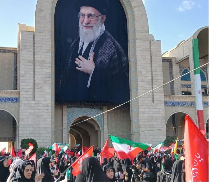 مساجد منطقه ۱۹ تهران آماده اسکان ۱۰ هزار زائر مراسم تشییع رهبر شهید