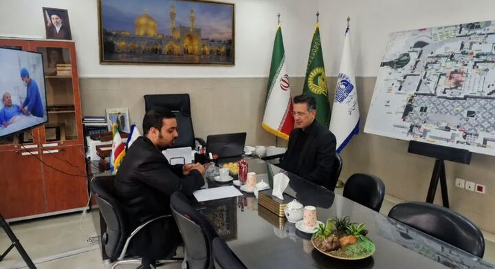 استقرار ۱۲۰ تیم پزشکی در صحن‌های حرم رضوی