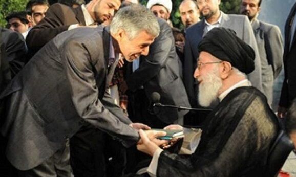 شعر، سرمایه فرهنگی ملت‌هاست/ تبیین جایگاه شعر در اندیشه رهبر شهید