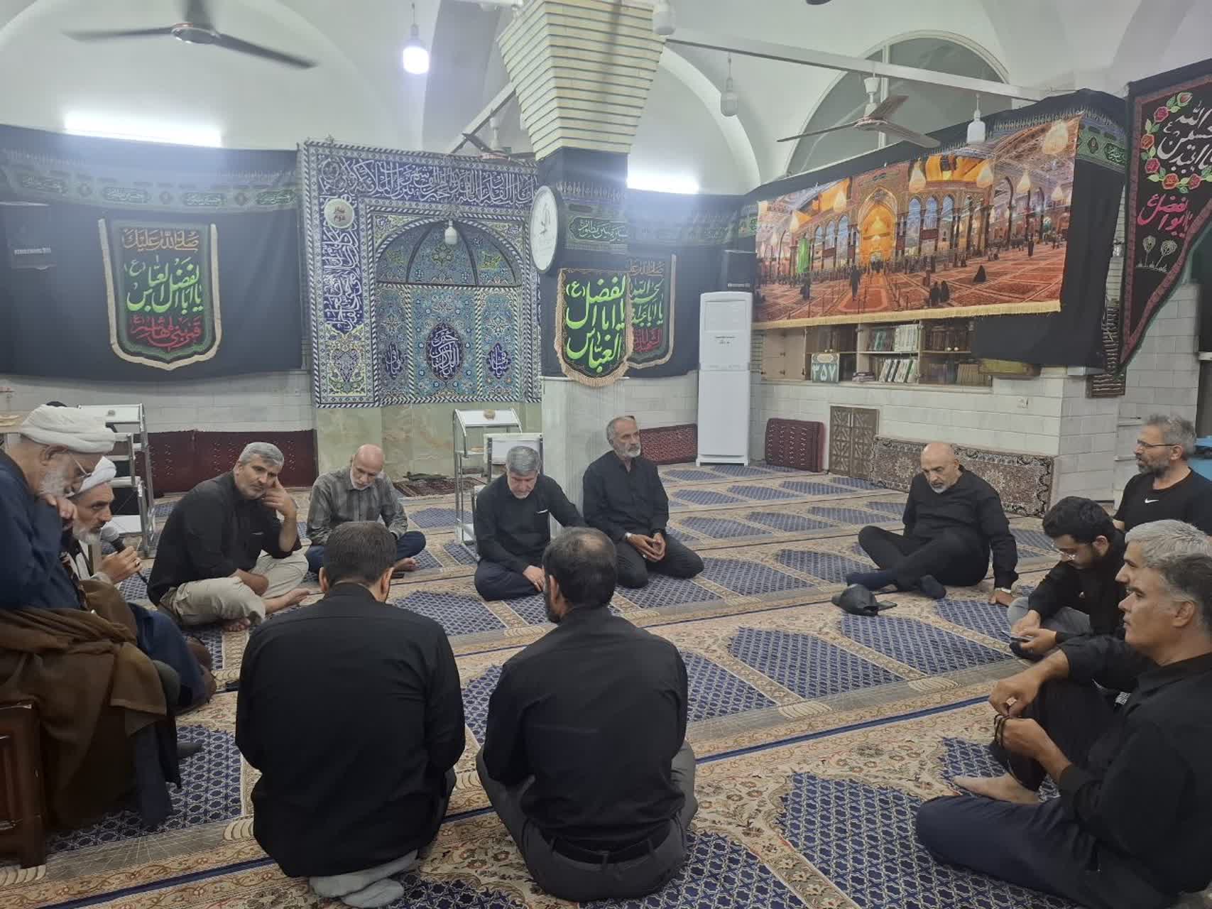 آمادهسازی مساجد محله «آقااقبال» قم برای اسکان و پذیرایی از زائران