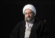 آملی‌ لاریجانی: رهبر شهید با خون خود ایران را بیمه کردند