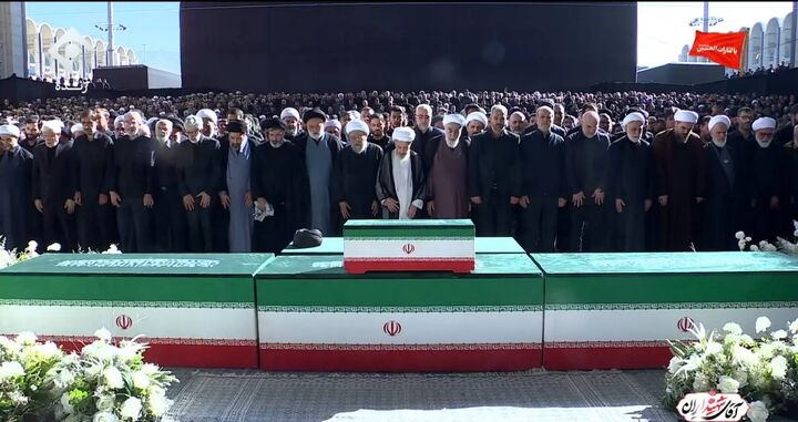 اقامه نماز بر پیکر مطهر شهیده سیده بشری حسینی خامنه‌ای، شهید مصباح‌الهدی باقری و شهیده زهرا حدادعادل
