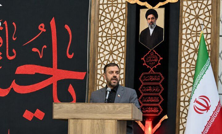 ضرورت بازخوانی میراث فکری رهبر شهید برای نسل امروز/ دانشگاه‌ها به میدان پژوهش درباره سیره و اندیشه ایشان بیایند