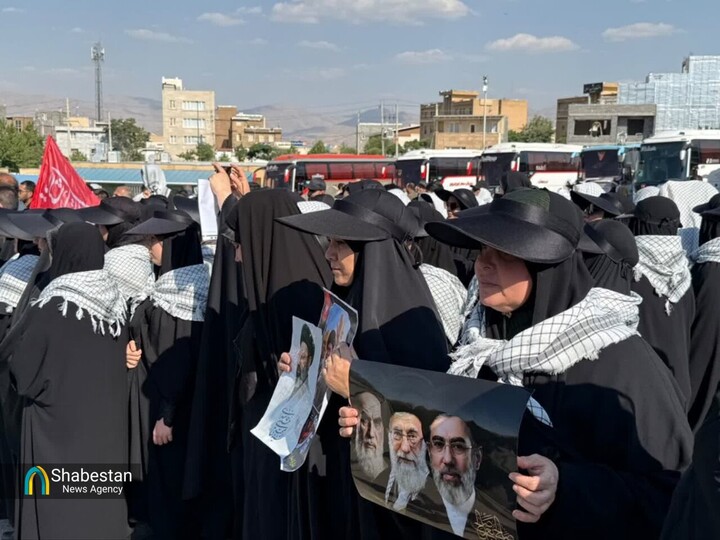 بدرقه کاروان اعزامی کردستان به مراسم تشییع رهبر شهید