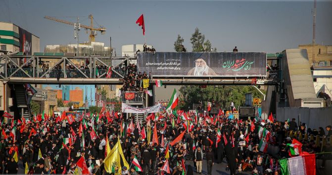 حزن ماندگار،عهد جاودان بچه های مسجد در تشییع رهبر جان فدای انقلاب