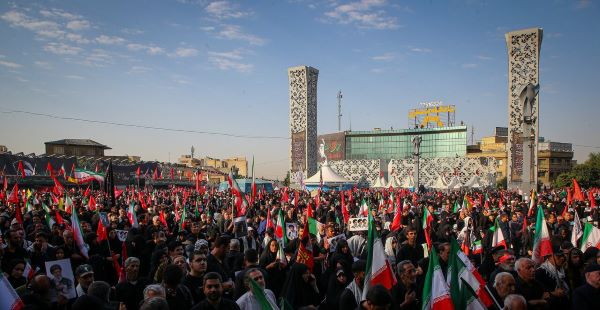 حزن ماندگار،عهد جاودان بچه های مسجد در تشییع رهبر جان فدای انقلاب