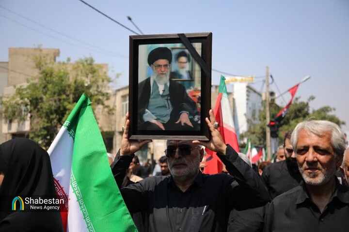 پیکر امام شهید با سیل جمعیت به شهرک اکباتان رسید