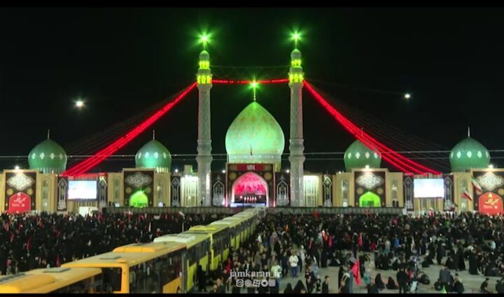 آغاز مراسم وداع با پیکر مطهر آقای شهید ایران در مقدس مسجد جمکران