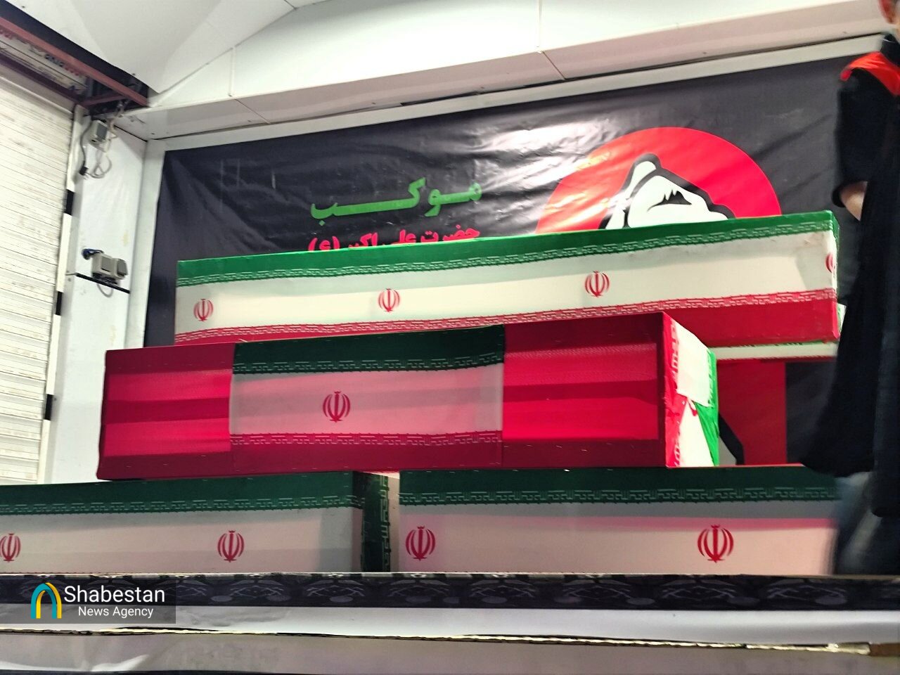 خدمترسانی راهداران جنوب کرمان در اوج تردد زائران / از تأمین ایمنی تا پذیرایی فرهنگی