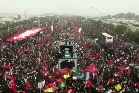 گزارش لحظهبهلحظه مراسم وداع و تشییع آقای شهید ایران در قم