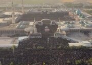 تصویر هوایی از اقامه نماز چند کیلومتری بر پیکر رهبر شهید در مسجد مقدس جمکران