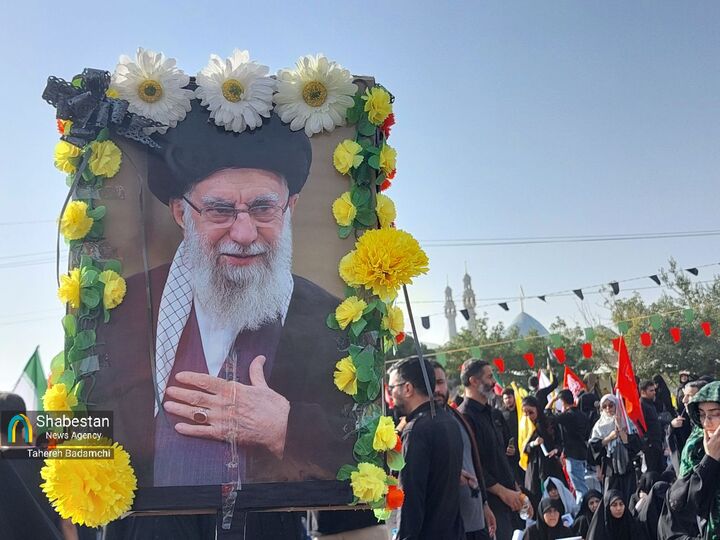 سوگواره هنر و وفاداری در استان مرکزی؛
تجلی عشق به امام شهید در قالب برنامه‌های فرهنگی و هنری