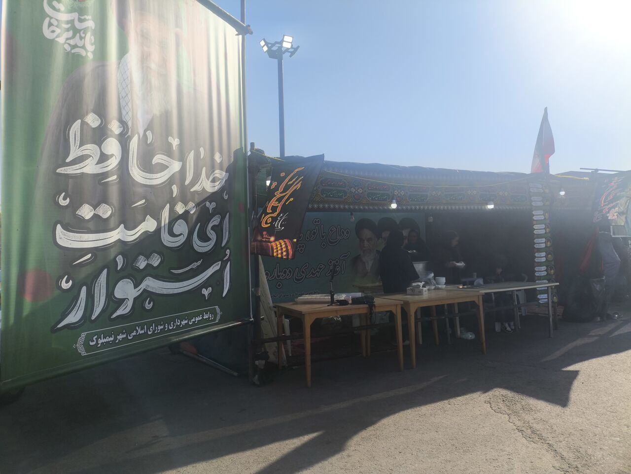 موکبهای نیمبلوک؛ روایتی از عشق مردم به رهبر شهید انقلاب