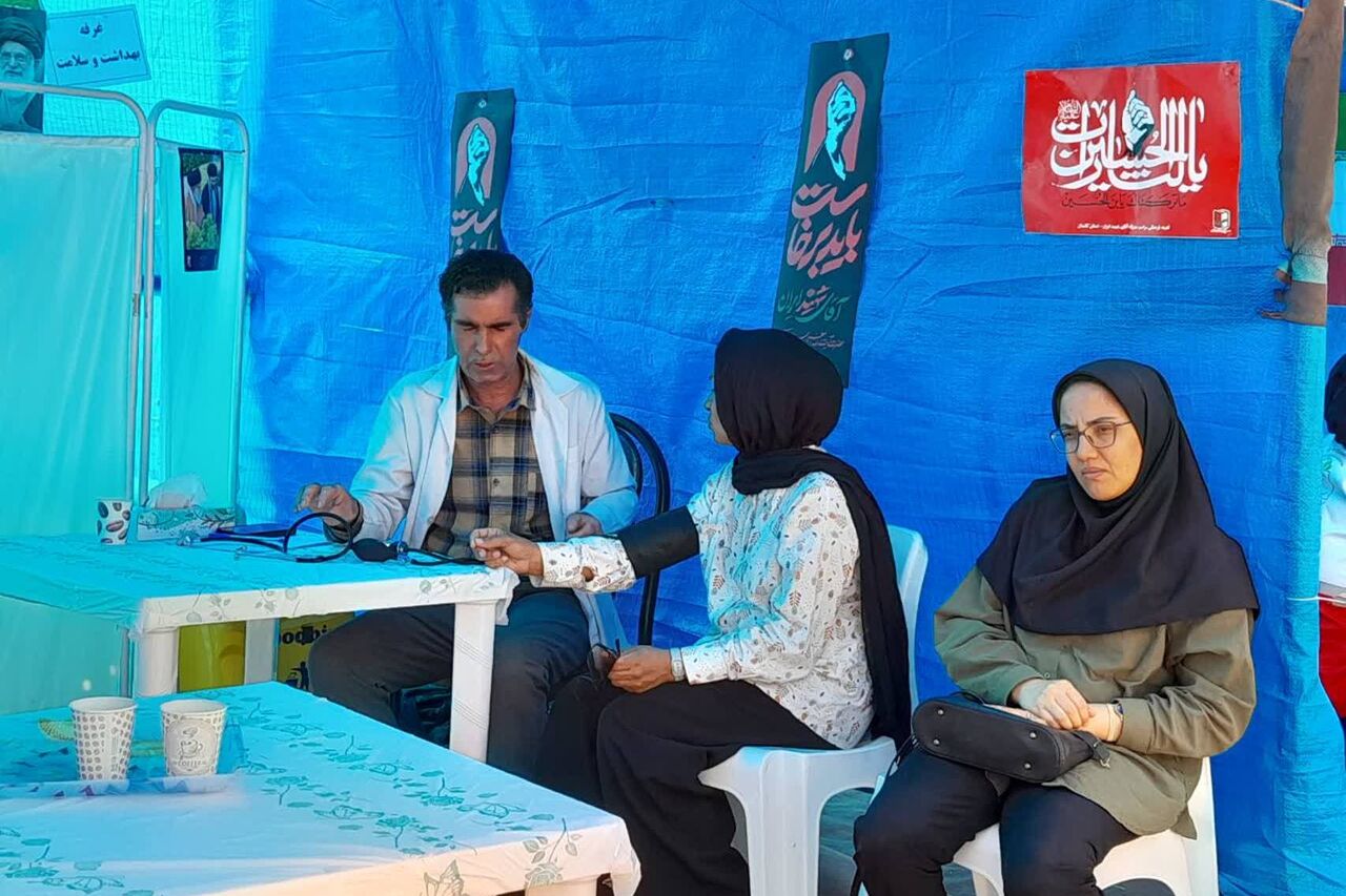 دوراهی کلاله؛ ایستگاه خدمت ۸ موکب مردمی به زائران «رهبر شهید»