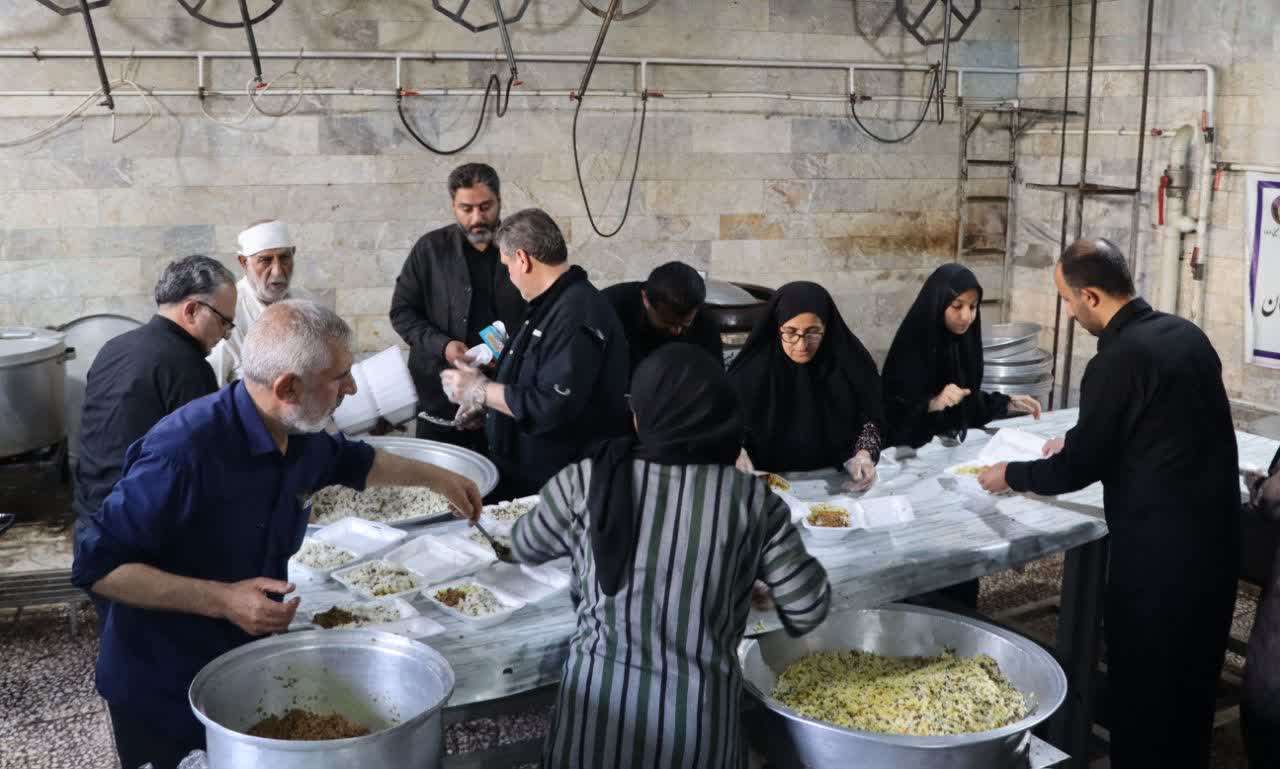 وقتی «جهادیه» ایستگاهِ عاشقی شد؛ عطرِ برنجِ نذری در بدرقه مسافرِ بهشت