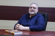 رهبر شهید انقلاب حکیمی جامع‌الاطراف و برجسته‌ترین چهره‌های فرهنگ و ادب معاصر بود
