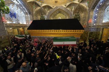 آقای شهید در کربلای معلی به دیدار آقایش رسید