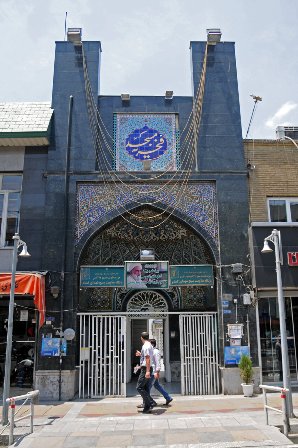 مسجدی ماندگار در قلب پایتخت با تزیینات زیبا