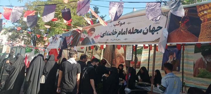 از سنگر مسجد تا موکب خدمت؛ روایتی از نوکری به زائران امام رضا(ع) در تشییع پیکر رهبر شهید انقلاب