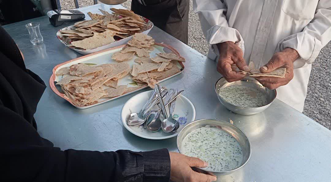 چهل خادم، یک عهد؛ روایت خدمت بی‌منت در موکب مسجد امیرآباد