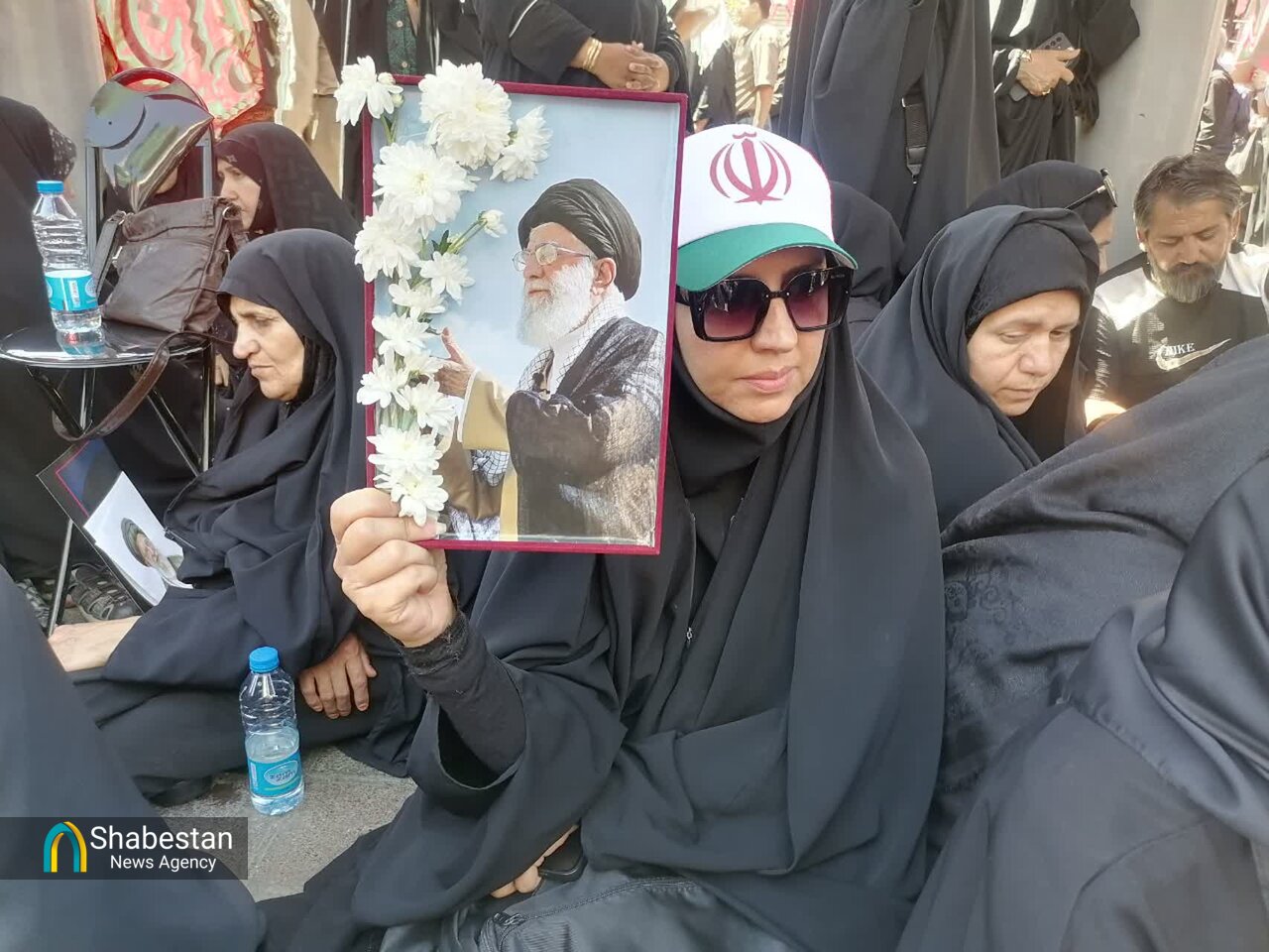 شکوه وفاداری ملت ایران در آخرین روز وداع