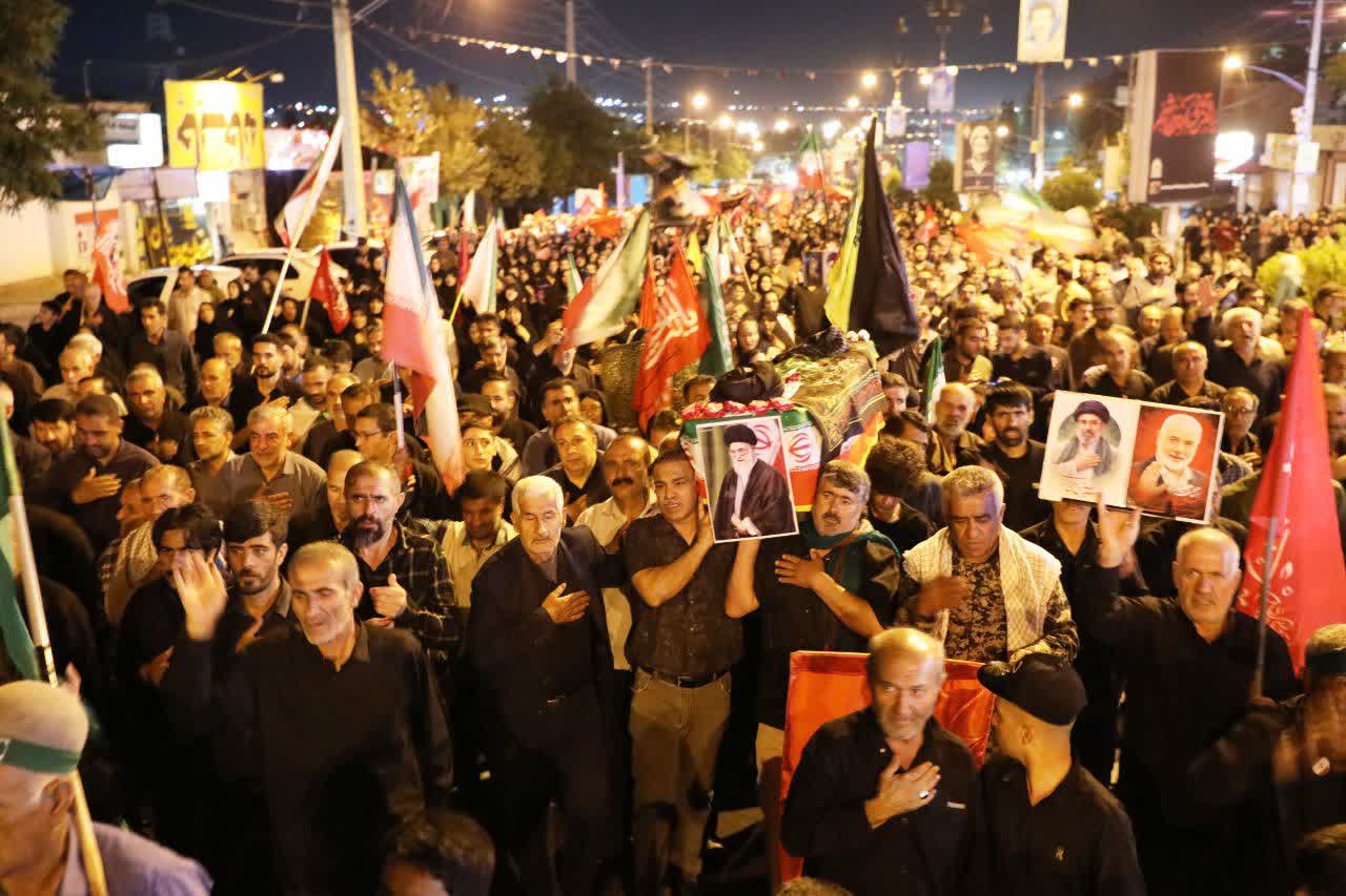 یاسوجی ها با عزاداری و تشییع نمادین، یاد قائد شهید امت را گرامی داشتند