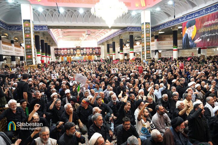 برگزاری آیین بزرگداشت رهبر شهید با مشارکت قوای سه‌گانه در قم