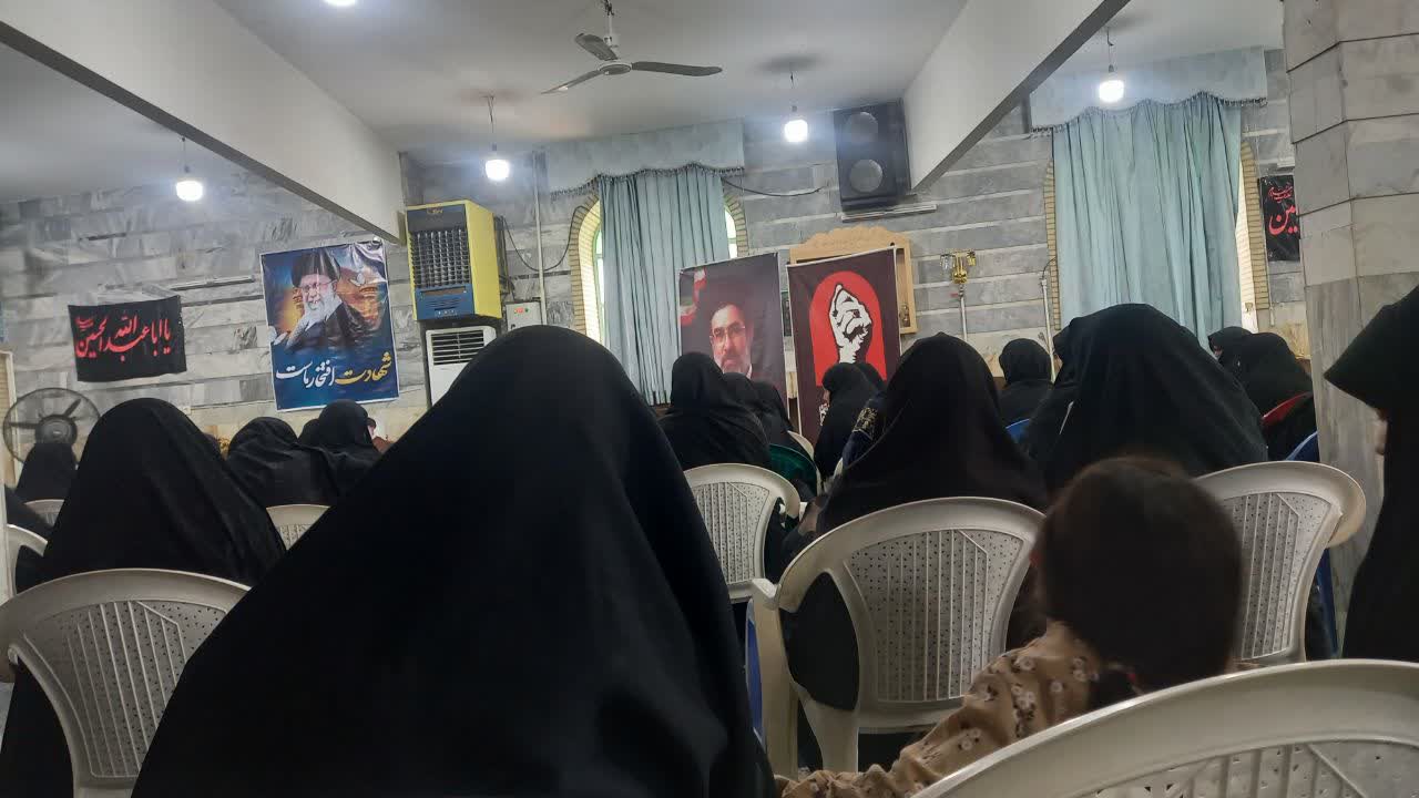 برگزاری محفل قرآنی بانوان مسجد جهادیه سمنان با محوریت تبیین جایگاه قرآن و بزرگداشت رهبری