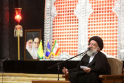 آیت الله خاتمی: تشییع رهبر شهید پیام تجدید بیعت با ولایت بود