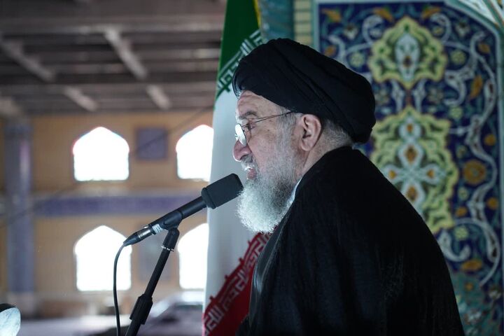رهبر شهید انقلاب اسلامی عمر خود را در مسیر خدمت و مجاهدت سپری کرد