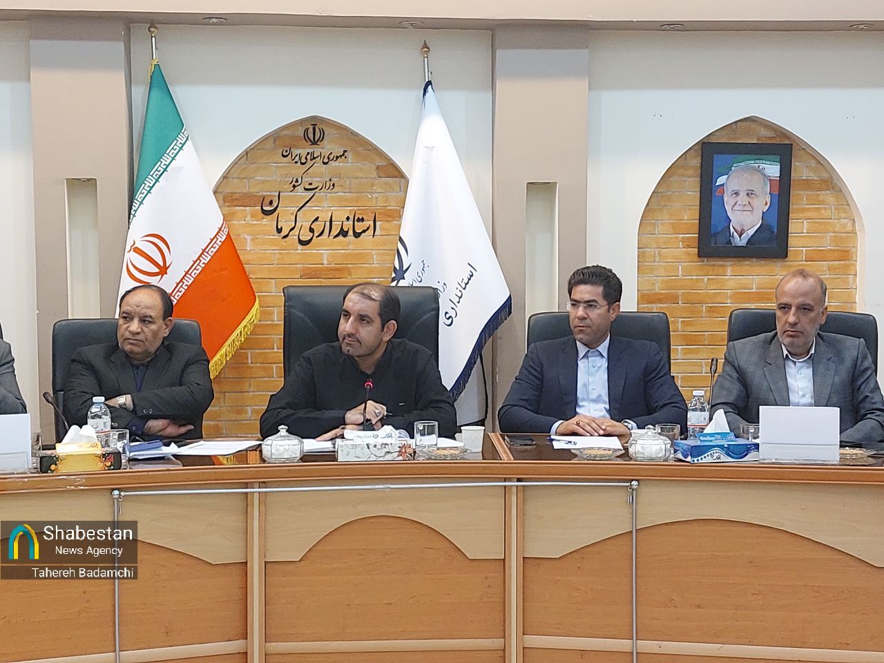 از شفافیت مکانیزم صدور گذرنامه تا ممنوعیت سهمیه‌ خاص بلیت؛ تأکید دبیر ستاد اربعین کرمان بر ایجاد تسهیل در تشرف زوار