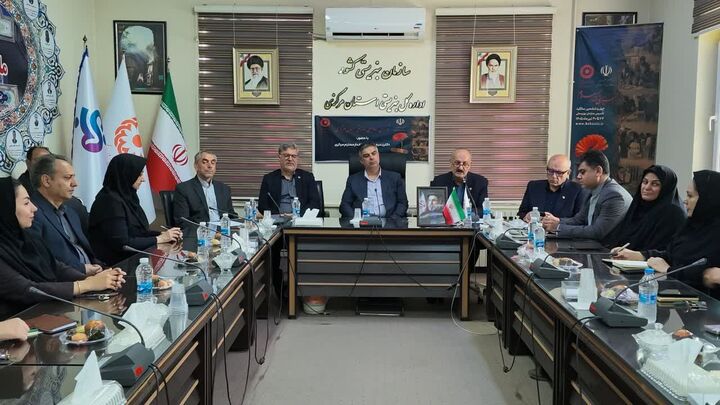 استاندار مرکزی: حمایت از آسیب‌پذیران، پیش‌نیاز رفاه همگانی