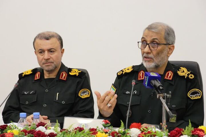 اقدامات پلیس بر پایه آموزه‌های دینی و قانونی و بهره‌گیری از دانش روز تنظیم شود