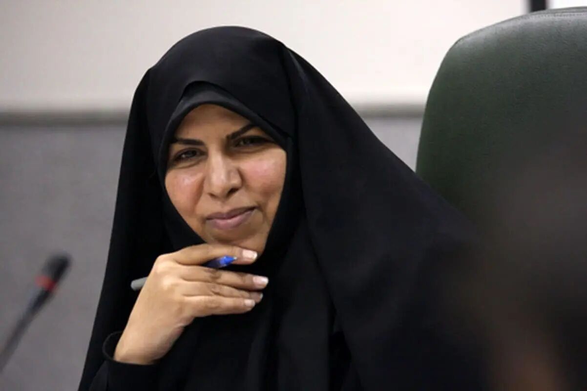 وحیددستجردی: شیوه‌های نوین همسریابی و تسهیل ازدواج باید طراحی شود