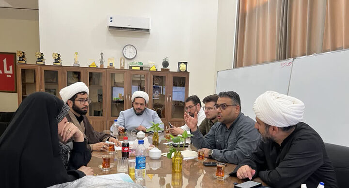 مساجد آرمانی به کانون‌های هویت‌بخش محلات تبدیل شوند