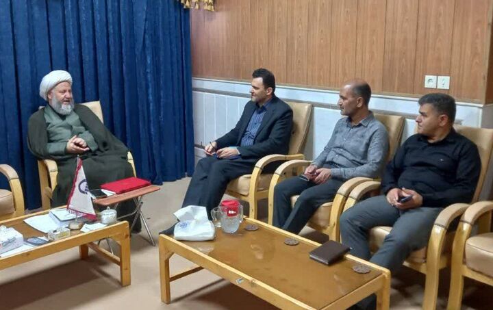 تداوم خدمت‌رسانی تأمین اجتماعی در روزهای جنگ تحمیلی، جلوه‌ای از مدیریت کارآمد و مسئولیت‌پذیر است