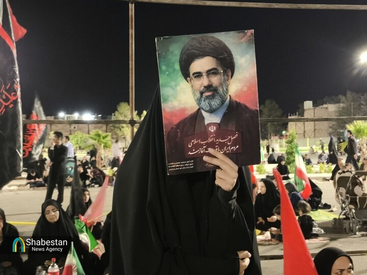 آیین سوگواری هفتمین شب تدفین «آقای شهید ایران» در بیرجند