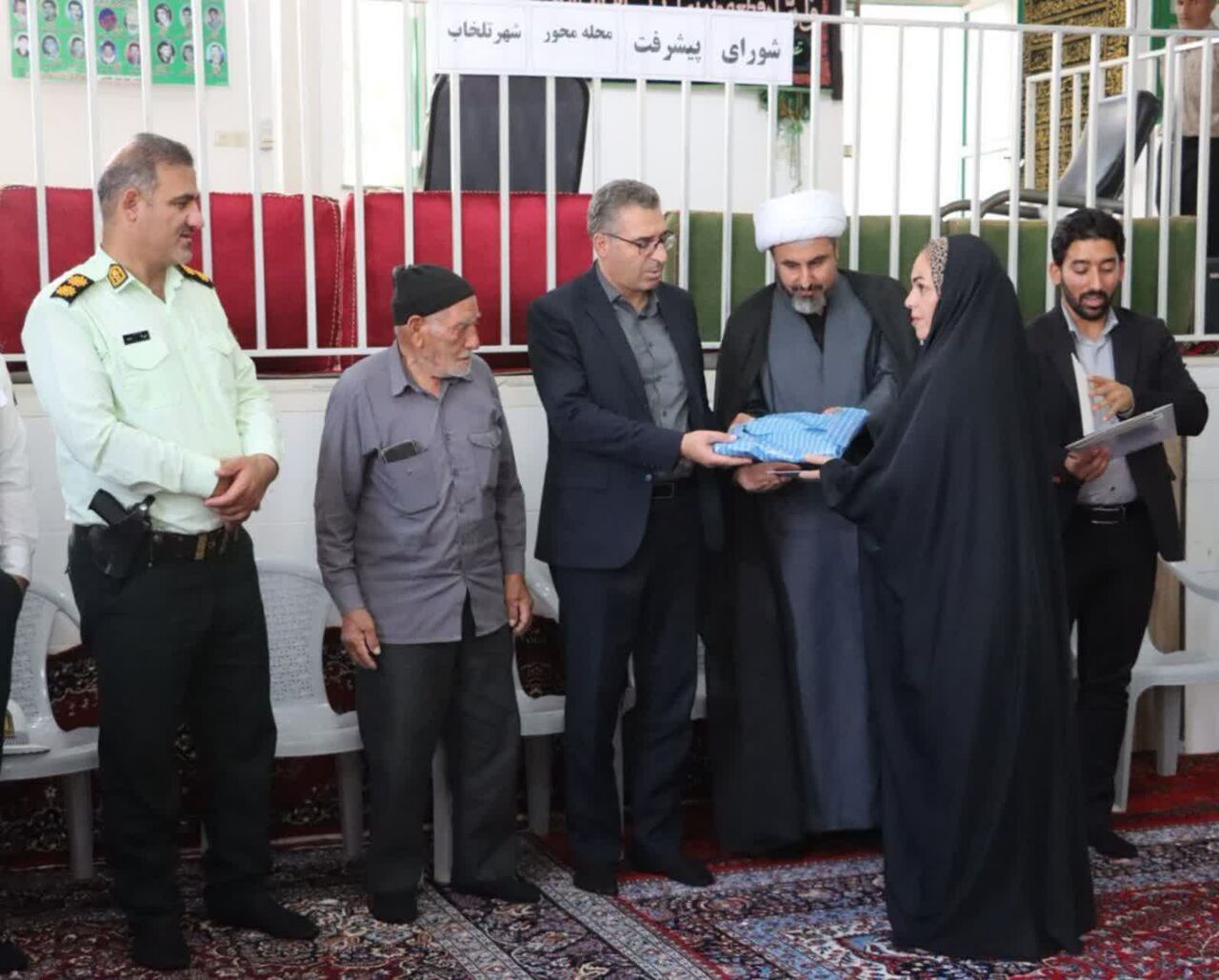 شهر تلخاب میزبان نشست شورای پیشرفت محله با حضور فرماندار فراهان