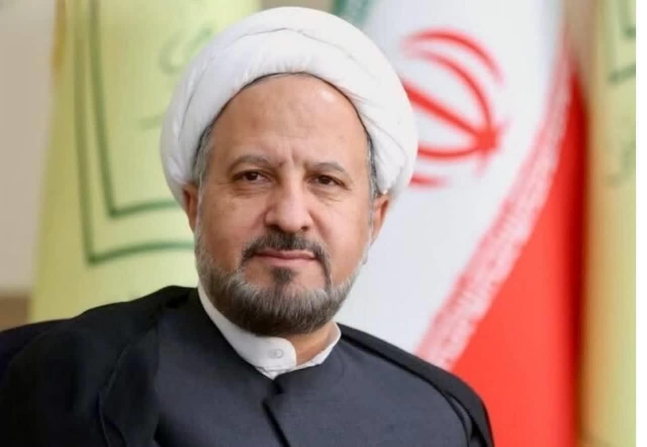 مردم به نیابت از آقای شهید ایران در پویش ملی «نذر نور» قرآن اهدا کنند