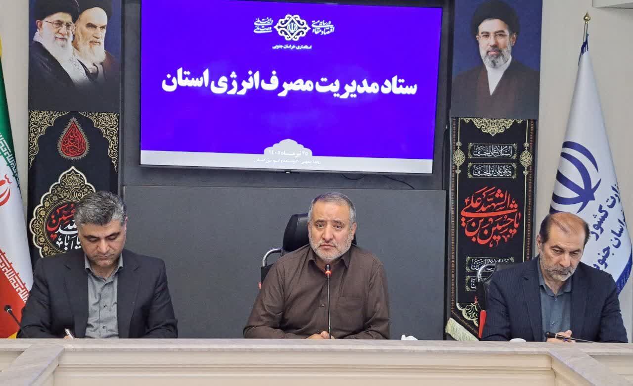 تعلل در تکمیل پروژههای انتقال گاز و فرآوردههای نفتی پذیرفتنی نیست