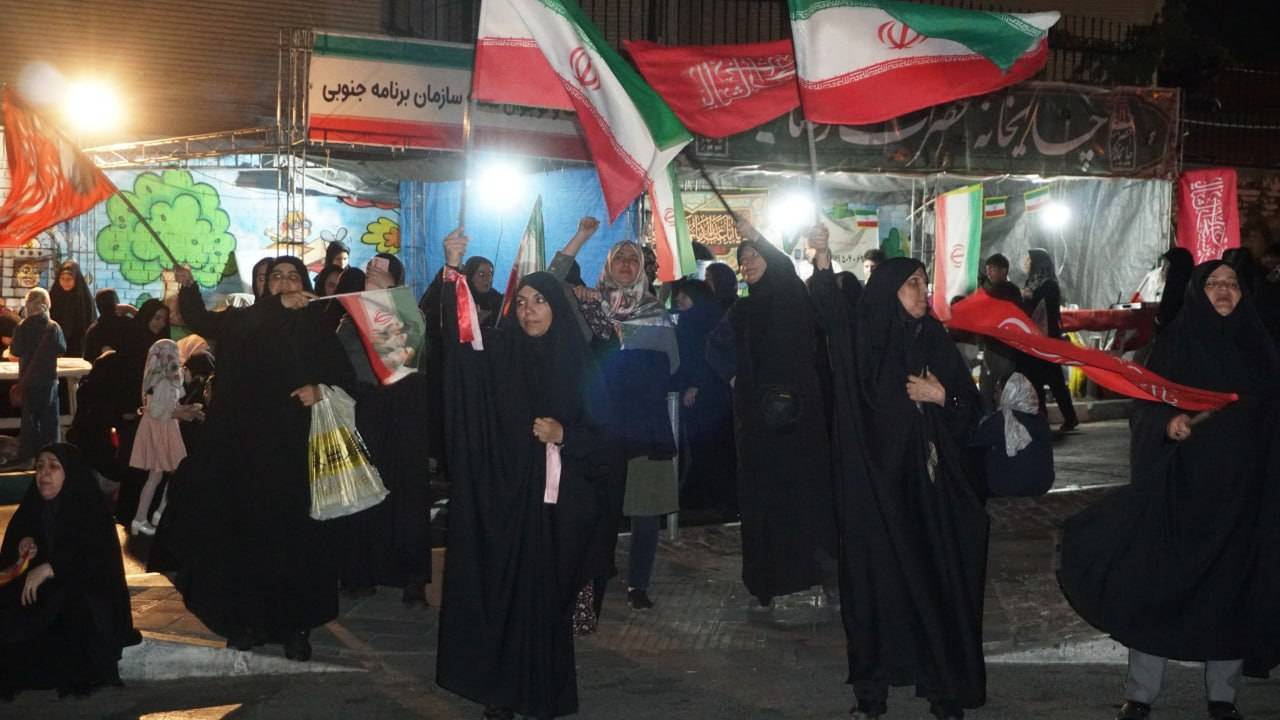 پرچمداری کانون نبوت در سنگر معنویت و جهاد