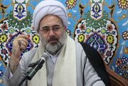 مقاومت و تقویت اراده‌ها ثمره خون امام شهید است