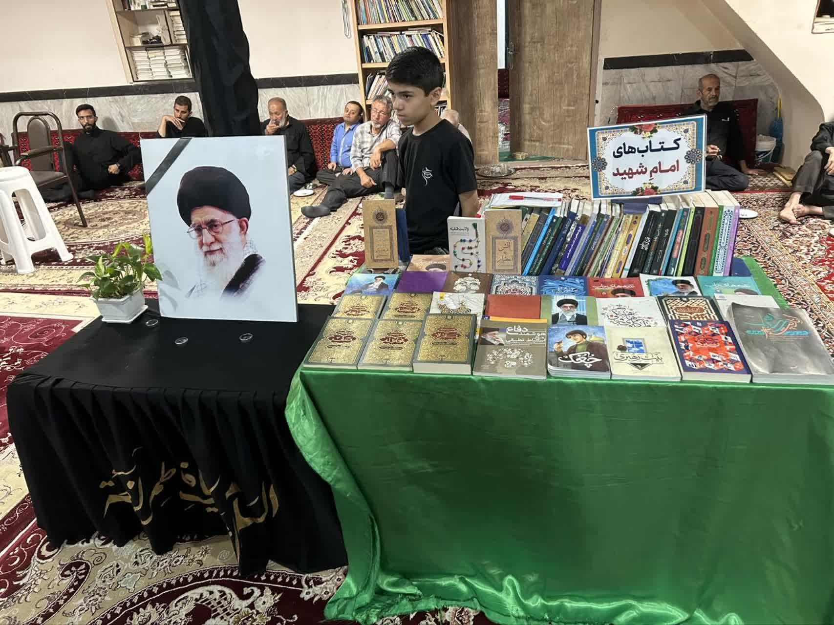 مراسم بزرگداشت «قائد شهید امت و خانواده ایشان» در مسجد فاطمیه شاهرود برگزار شد